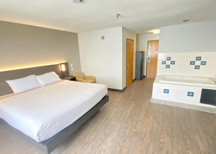 Hotel Pinetop Studio Suites 2*