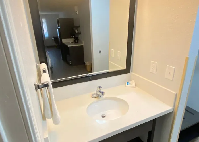 Pinetop Studio Suites Hotel