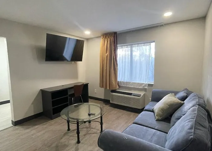 Pinetop Studio Suites Hotel