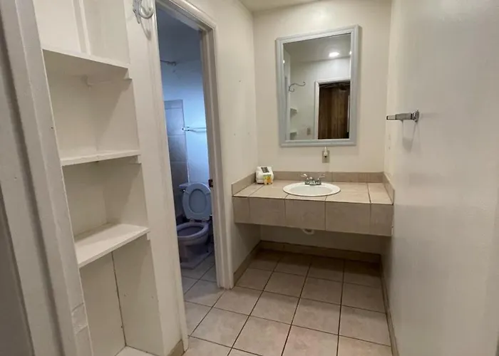 Pinetop Studio Suites Hotel