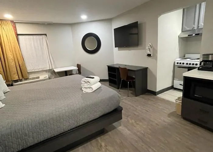 Hotel Pinetop Studio Suites